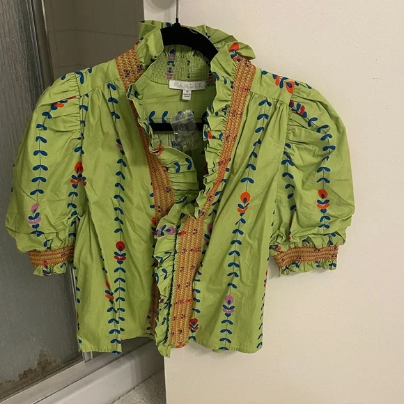 KARLIE top with Floral Pattern - Picture 1 of 2